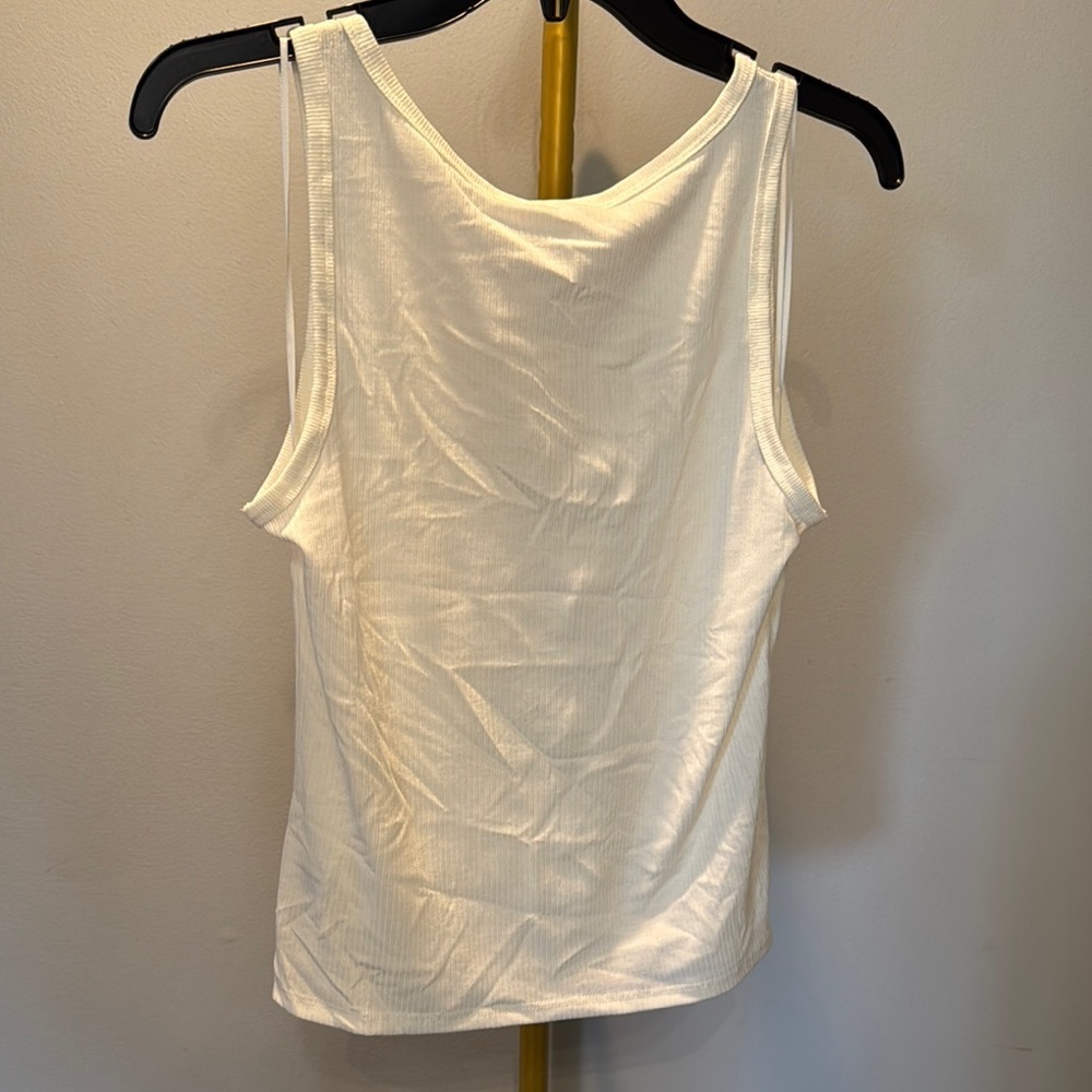 Hippie Rose Women's White cream knit Tank Top NWT L - Picture 4 of 9